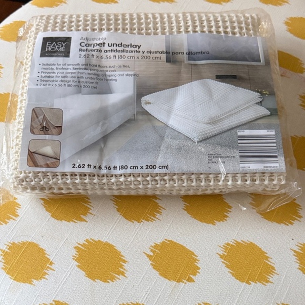❤️3 for $15!❤️ 
Easy Home Cream Carpet Underlay
